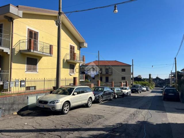 Casa in vendita a Giarre, Sicilia