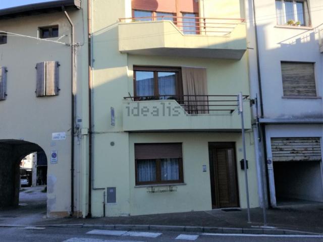 Casa in vendita a Maniagolibero, Maniago