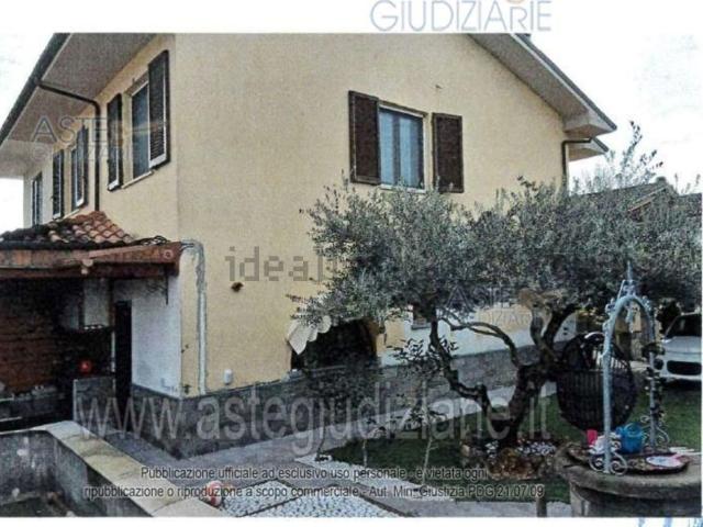 Casa in vendita a Pozzarello, Montevettolini