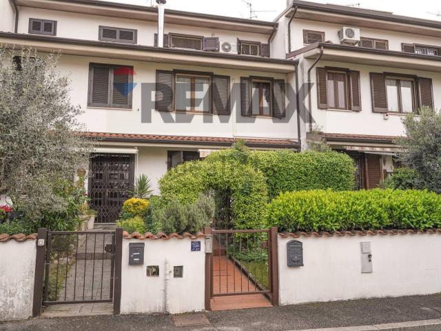 Casa in vendita a Pozzuolo Martesana, Lombardia