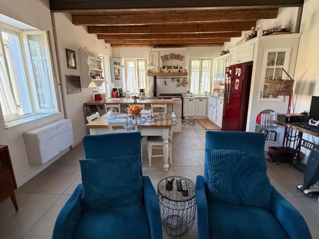 Casa in vendita a Portone, Senigallia