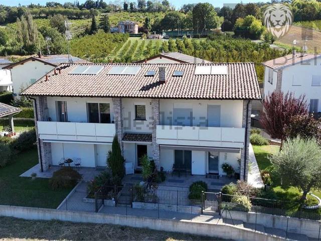 Casa in vendita a Mulino di Savignano, Savignano sul Panaro