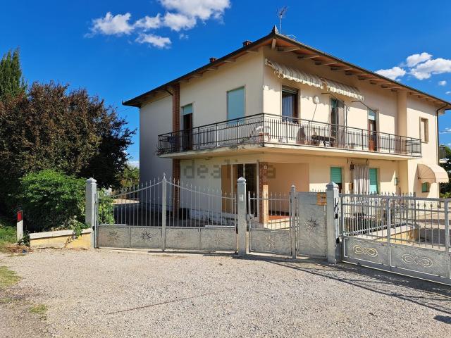 Casa in vendita a Anatraia, Foiano della Chiana