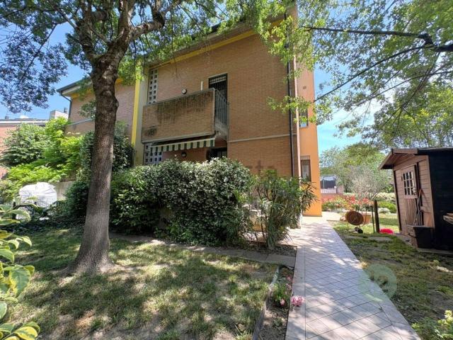 Casa in vendita a Unione Comuni Modenesi Area Nord, Mirandola
