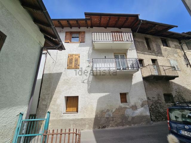 Casa in vendita a Comunità della Valle di Sole, Commezzadura
