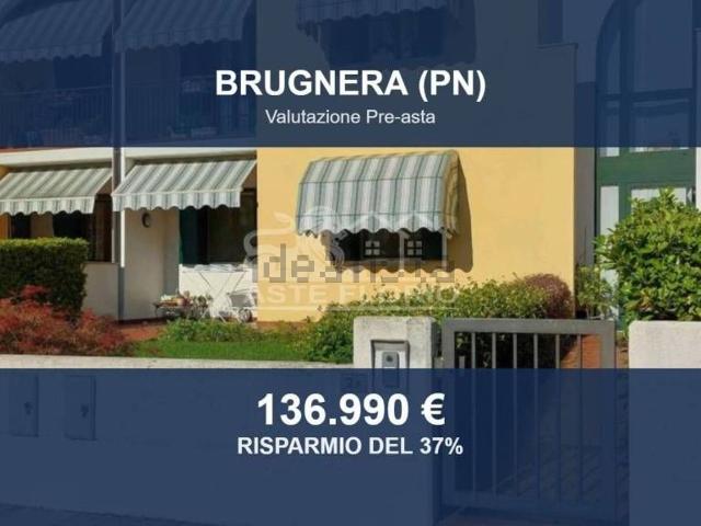 Casa in vendita a Brugnera, Friuli-Venezia Giulia