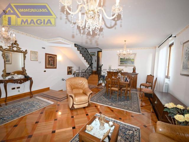 Casa in vendita a Marche, Ascoli Piceno