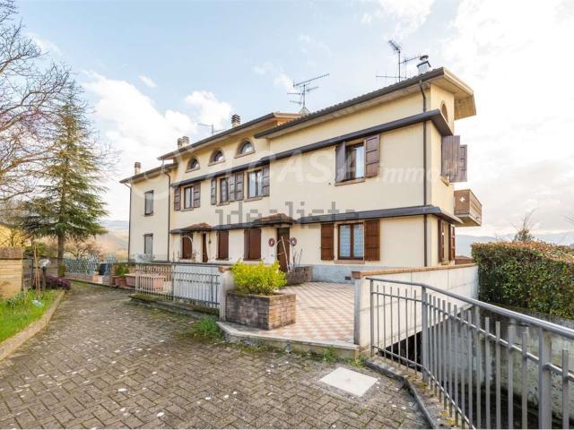 Casa in vendita a Solignano, Reggio Emilia
