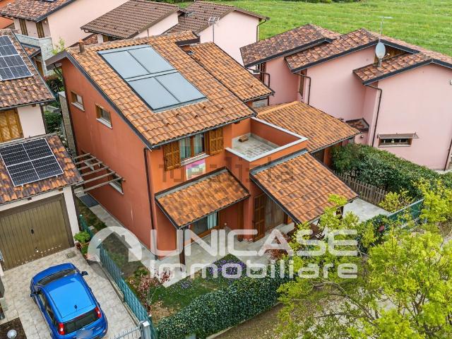 Casa in vendita a Cascina Gerard, Lusernetta