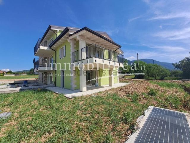 Casa in vendita a Costermano, Veneto