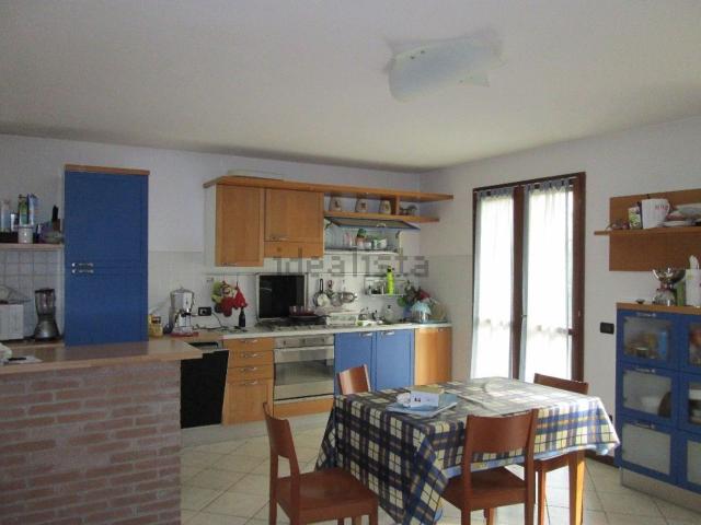 Casa in vendita a Scuole Ghiarda, Reggio Emilia
