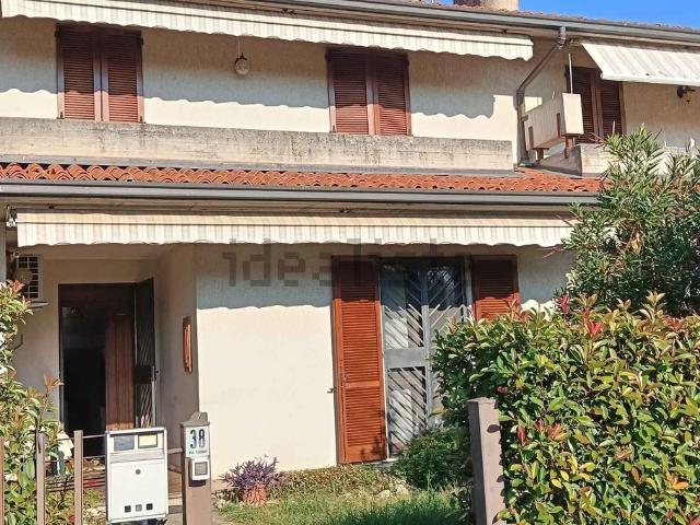 Casa in vendita a Chiari, Brescia
