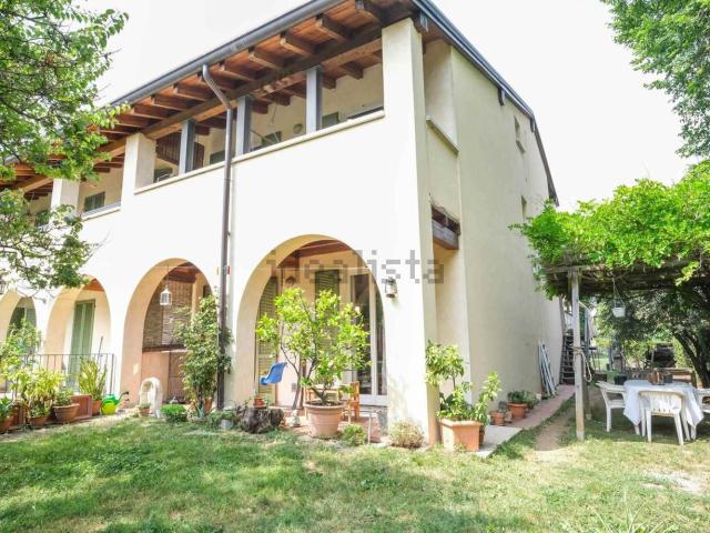 Casa in vendita a Comunità Montana Parco Alto Garda bresciano, Salò