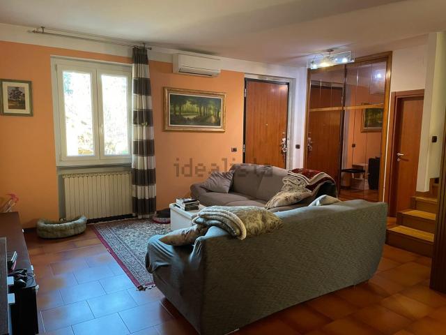 Casa in vendita a Palazzo Del Pero, Toscana