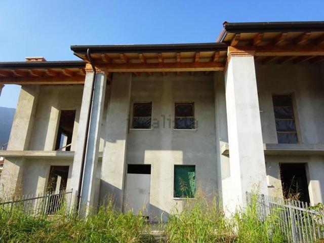 Casa in vendita a Pieve del Grappa, Borso Del Grappa