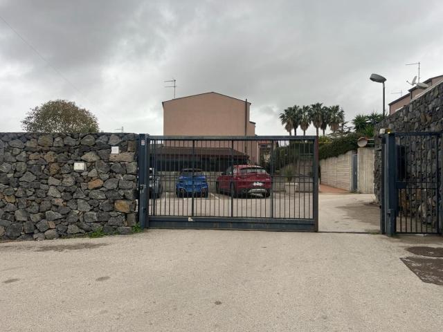 Casa in vendita a Trappeto, San Giovanni La Punta