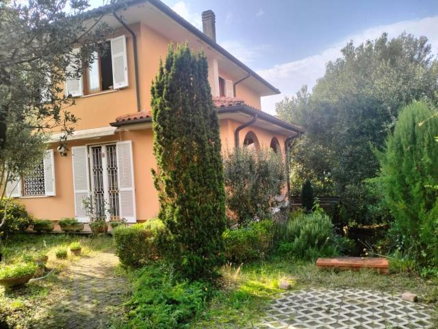 Casa in vendita a Savolano, Livorno
