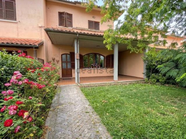 Casa in vendita a Spina, Fabriano