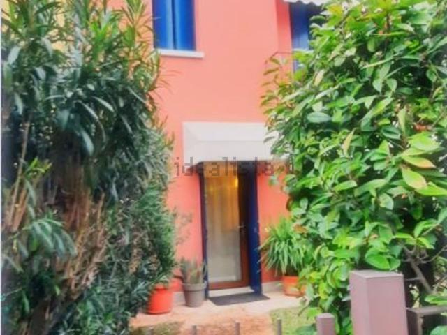 Casa in vendita a Castelnuovo Del Garda, Veneto