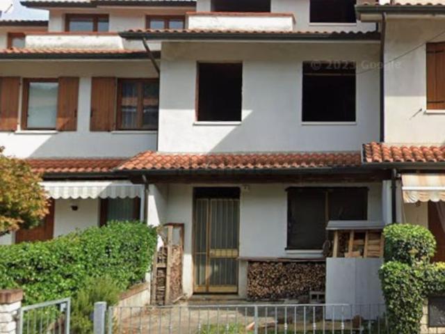 Casa in vendita a Valdagno, Veneto