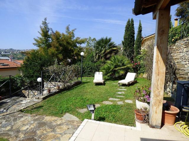 Casa in vendita a San Lorenzo, San Remo