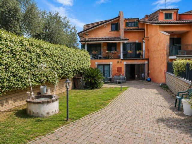 Casa in vendita a Capena, Roma Capitale