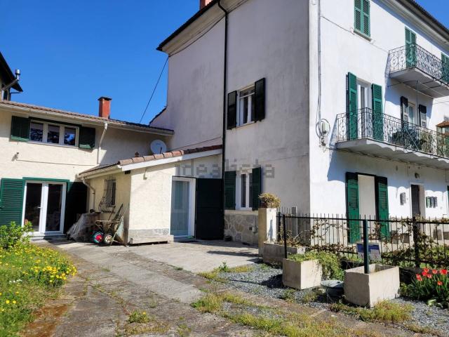 Casa in vendita a Pontinvrea, Liguria