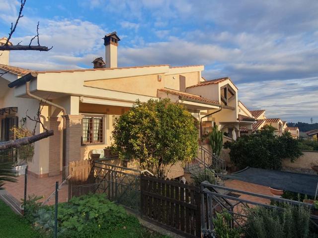 Casa in vendita a Pantan Monastero, Montecompatri