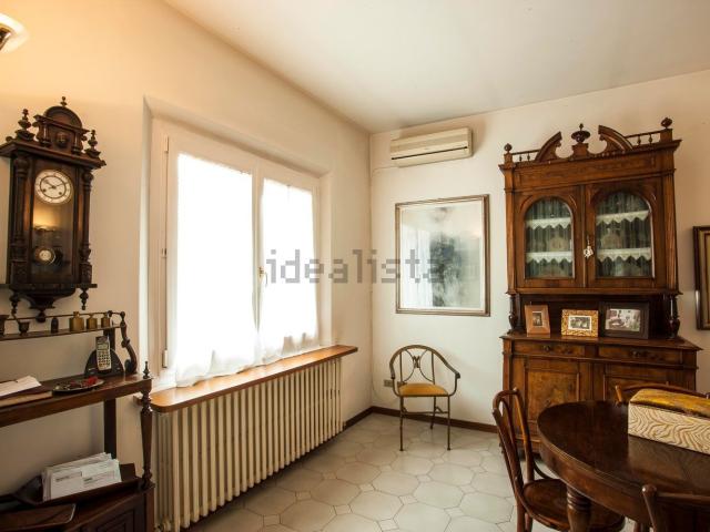 Casa in vendita a Riccione, Reggio Emilia