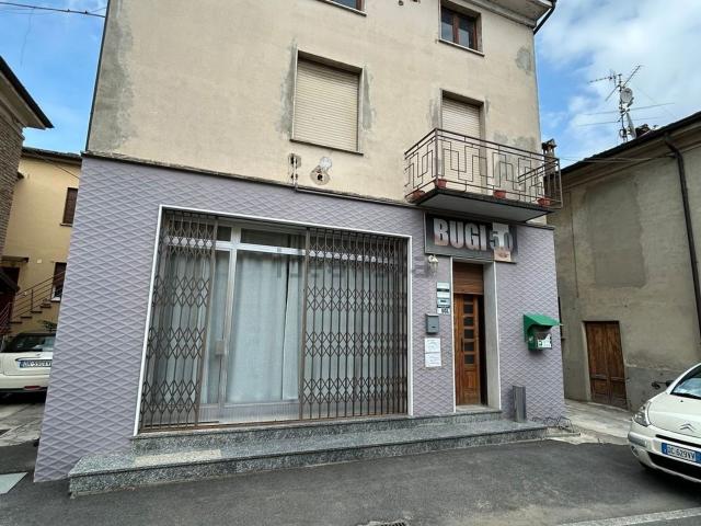 Casa in vendita a Borgonovo Val Tidone, Reggio Emilia