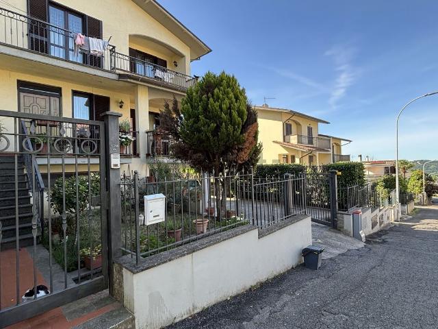 Casa in vendita a Montefiascone, Lazio