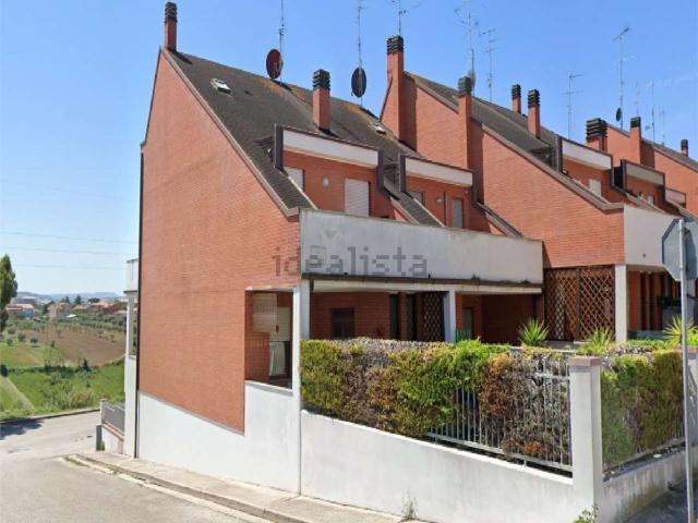 Casa in vendita a Corva, Marche