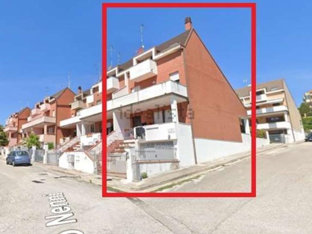 Casa in vendita a Corva, Marche