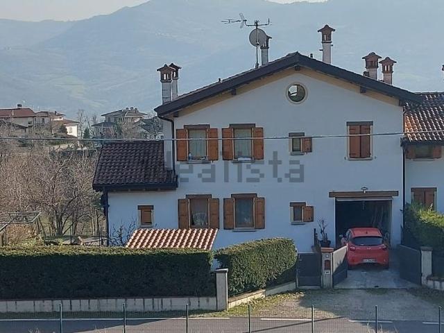 Casa in vendita a Unione dei comuni del Distretto Ceramico, Prignano Sulla Secchia