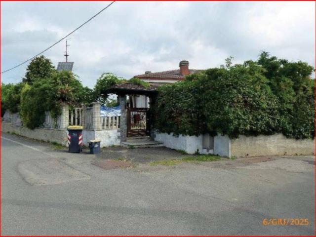 Casa in vendita a Piemonte, Alessandria
