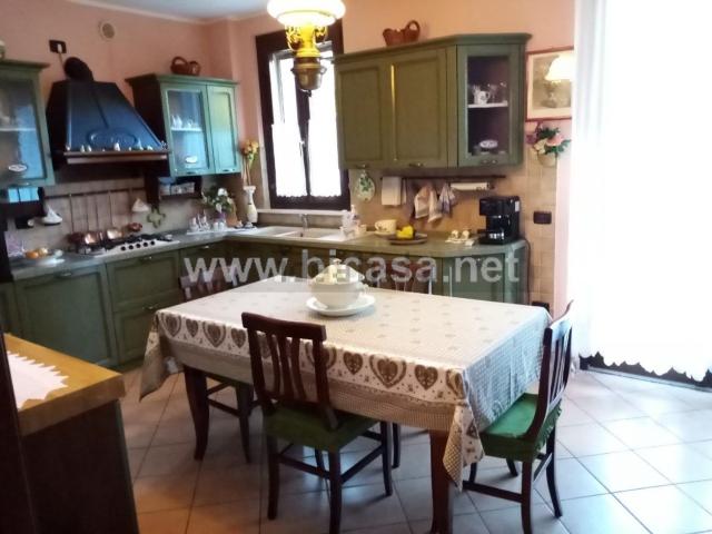 Casa in vendita a Chiesa di Santa Maria Arzilla, Pesaro