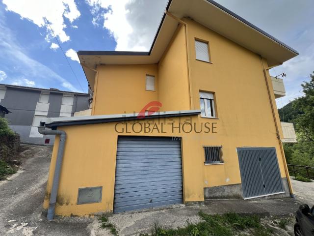 Casa in vendita a Rocca Santa Maria, Abruzzo
