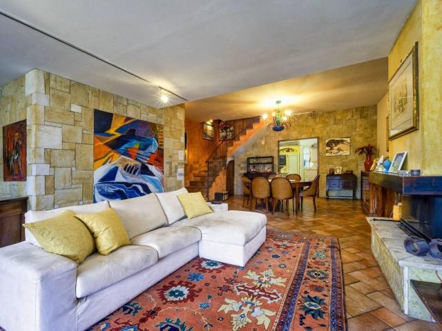 Casa in vendita a La Giustiniana, Montecompatri