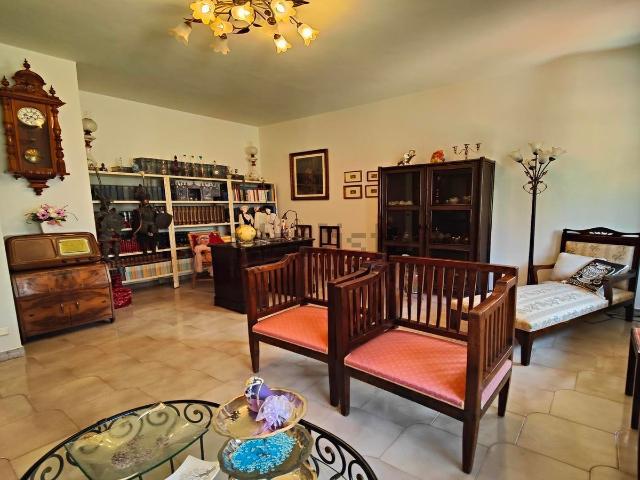 Casa in vendita a Calabria, Cosenza