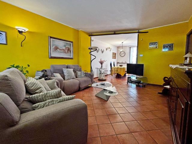 Casa in vendita a Roncello