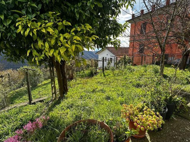 Casa in vendita a Bagni, Podenzana