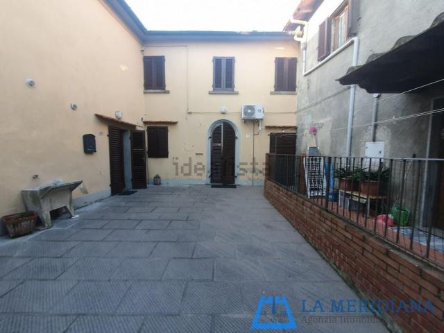 Casa in vendita a Lamporecchio, Toscana