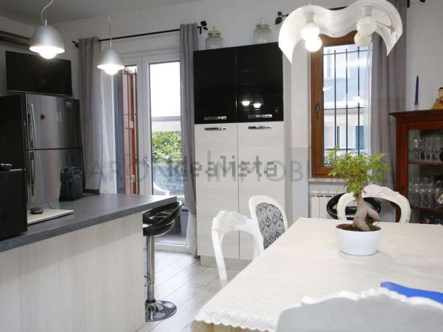 Casa in vendita a La Prada, Carrara