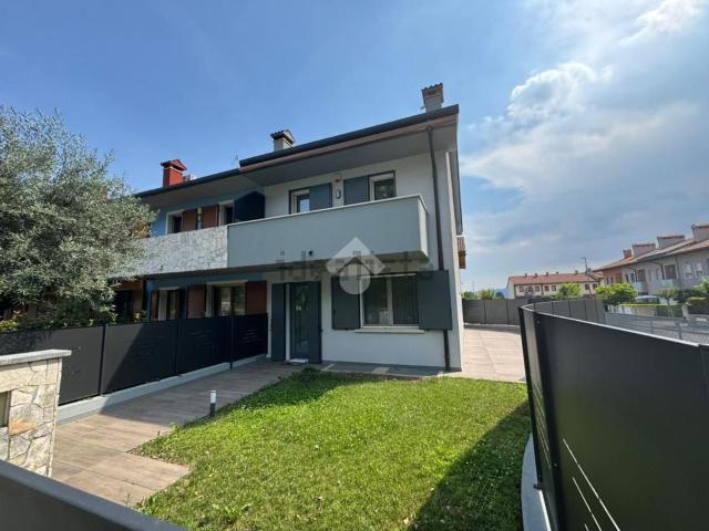 Casa in vendita a Zanè, Veneto
