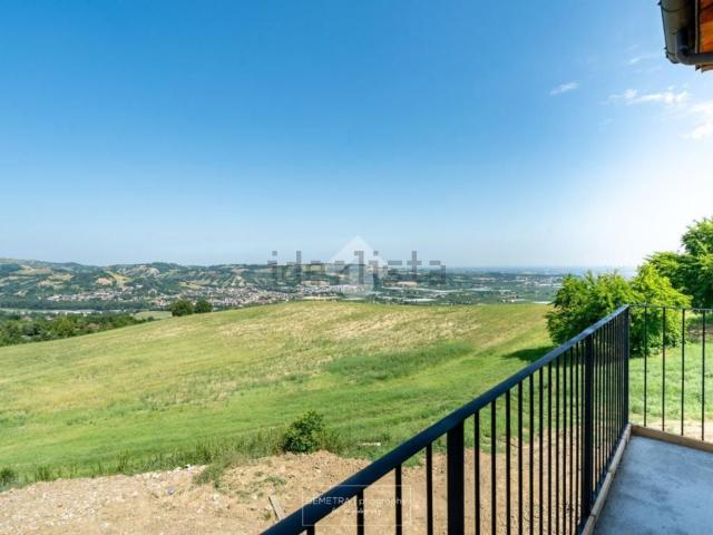 Casa in vendita a Unione di comuni Terre di Castelli, Savignano Sul Panaro
