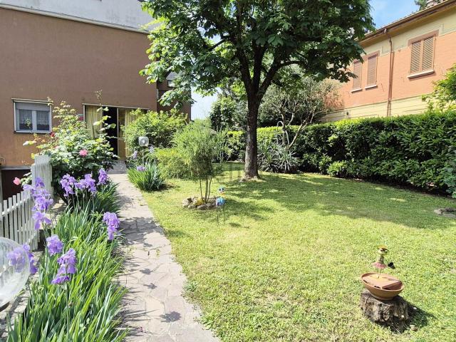 Casa in vendita a Unione dei comuni Valli del Reno, Lavino e Samoggia, Zola Predosa
