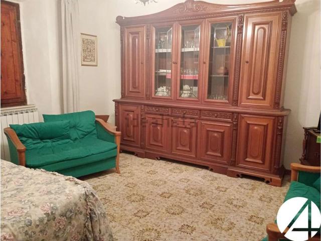 Casa in vendita a Vernio, Toscana