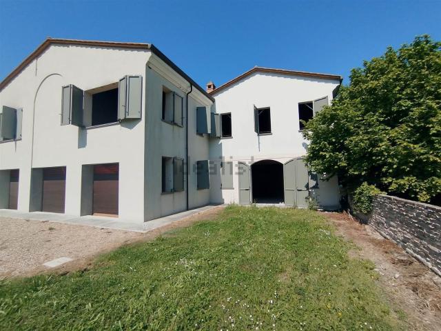 Casa in vendita a Unione Comuni Modenesi Area Nord, Medolla