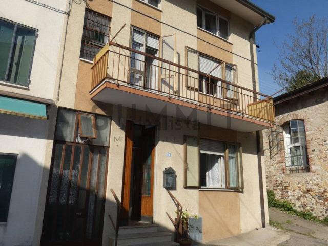 Casa in vendita a Schio, Veneto