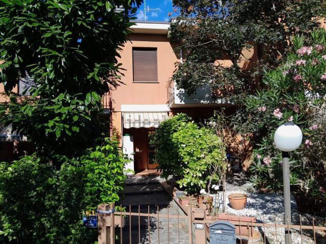 Casa in vendita a Re, Reggio Emilia